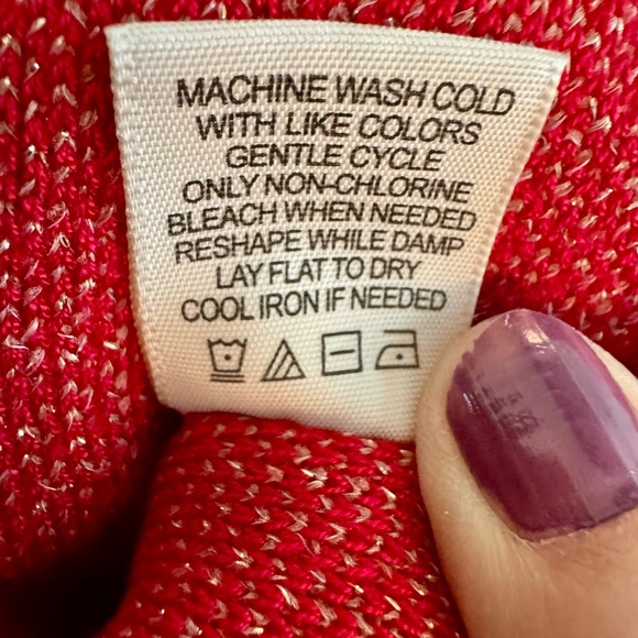 Madison + Hudson puff sleeves red polkadot sweater size medium - Picture 6 of 8